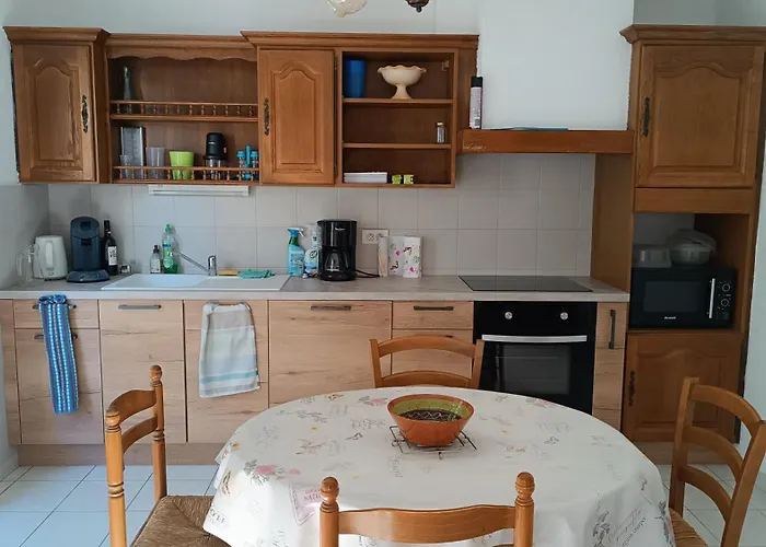 Du Moulin Vers La فلوري